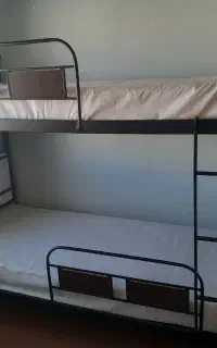 تخت خواب دو طبقه محکم فلزی