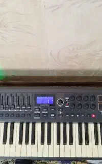 میدی کیبورد novation impules۶۱