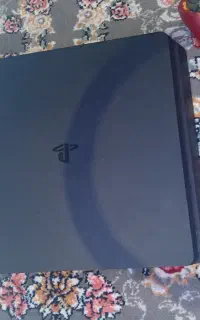 PS4 slim
