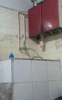سلام نیاز مند سرایدار هستم