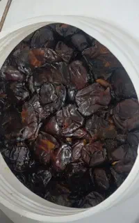 خرما خنیزی درجه یک