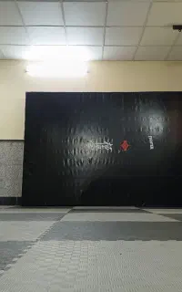 باشگاه چند منظوره در پاسدار گمنام