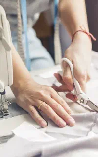 استخدام خانم چرخکار درمحیط زنانه