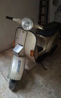 موتور وسبا مدل۸۲ پلاک قدیم