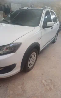 کوییک ۴۰۲Rبدون رنگ سقف مشکی