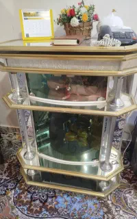 میز آیینه ای