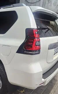 پرادو2023  درحد صفر استثناییکارکرد11/000تا