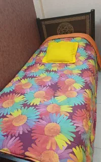تخت یک نفره شیک و خاص طرح ورساچه