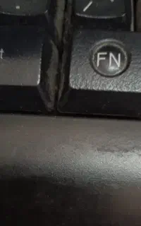 همکار خانم جهت کار در کافی نت