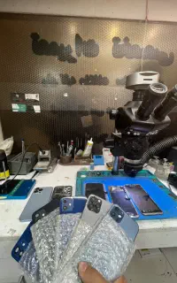 LCD iPhones
