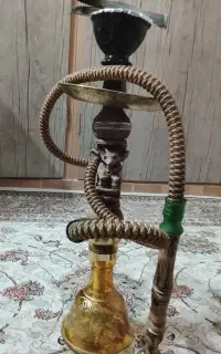 قلیون چوبی خوش رخ و تمیز