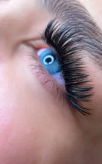 اکستنشن مژه. لیفت ابرو.لیفت مژه برند مای لمینیشن‌