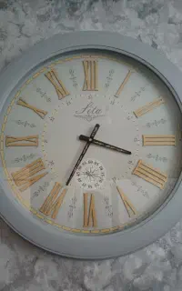 ساعت دیواری دو موتور
