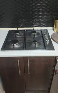 گاز چهار شعله استیل بوش، روشویی بهمراه شیر