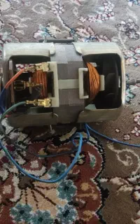 یک عدد موتور آبمیوه گیری