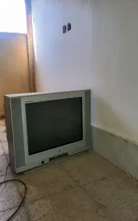 تلویزیون ۲۱ اینج