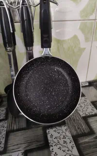 ماهی تابه نو نو تفلون خیلی خوب