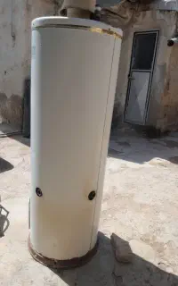 اب‌گرم‌کن‌سالم‌،آماده به‌کار