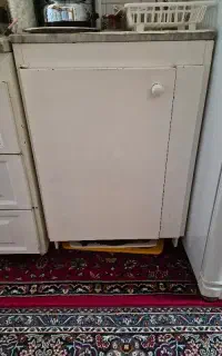 کابینت فلزی