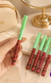 رژ لب مدادی گابرینی آرایشی بهداشتی یاس