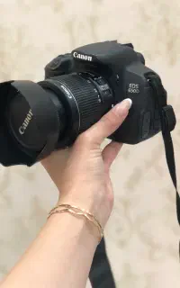 دوربین عکاسی canon 650D