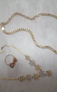 گردنبند وانگشتر