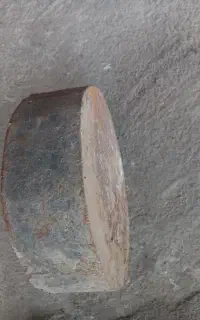 سندان گرد ۱۰۰ کیلویی