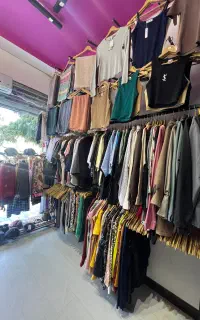 بوتیک لباس های شیک وارداتی کاملا نو