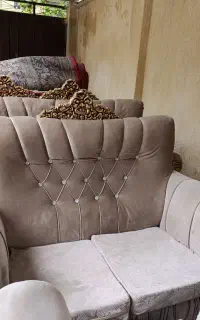 فروش مبل 7نفره دسته دوم ،فرش قرمز رنگ