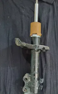 کمک تویوتا کرولا