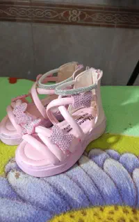 صندل دخترانه