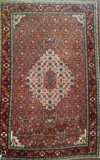 فرش دستباف ماهی