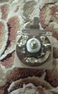 دیود دینام قدیمی پیکان