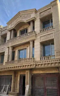 به چند نفر کارگر سنگکار جهت برشکاری و دوغاب ریزی