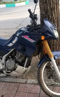 کاوازاکی kle250