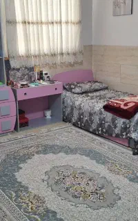 تخت نوجوان
