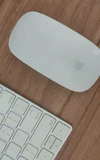 مجیک کیبورد نسل ۲ اپل به همراه موس نسل ۲ اپل