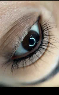 اموزش  و اجرا اکستنشن مژه و ارایش دائم صورت