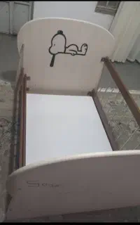 تخت نوزادی