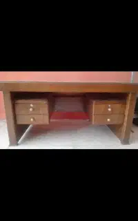 میز چوبی ۴ کشو