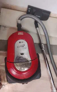 جارو برقی ال جی ۲۵۰۰وات کشش عالی
