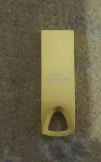 فلش ۱۶گیگ