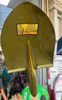 بیل کلنگ ماله لوازم بنایی