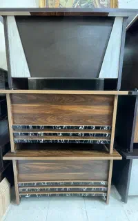 میزاداری میز کار