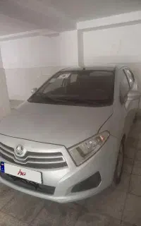 برلیانس ۲۳۰ در حد نقره ای متالیک