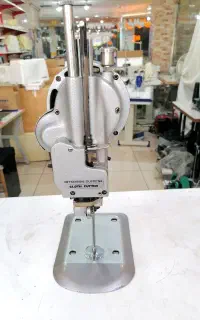 قیچی برقی خیاطی