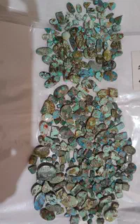 سنگ فیروزه نیشابوری