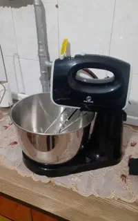 همزن برقی