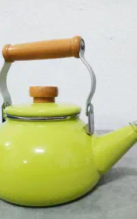 کتری لعابی خوش رنگ و کاملا نو