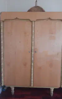 کمد نوستالژی قدیمی سالم